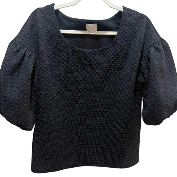 Anthropologie sz small black puff sleeve blouse in excellent like-new condition - Picture 2 of 5